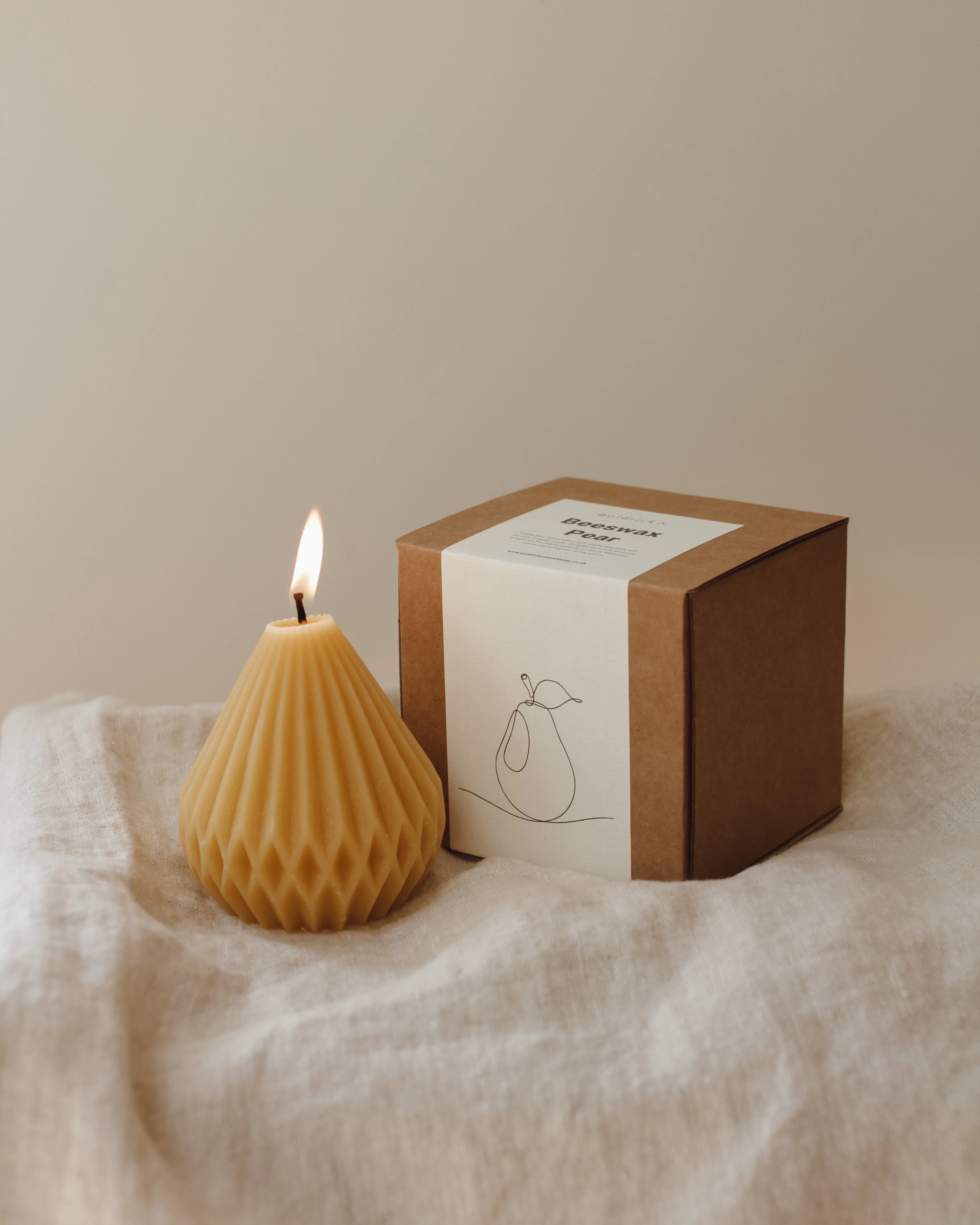 Artisan Beeswax Pear Candle