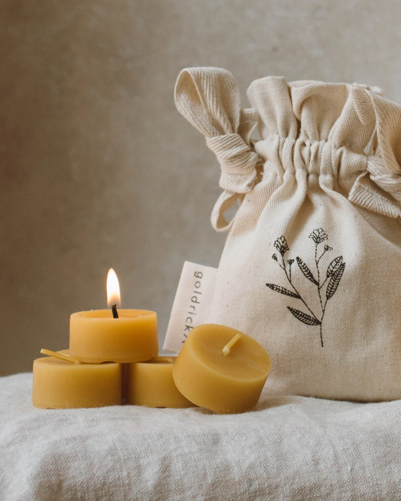 Beeswax Tealights